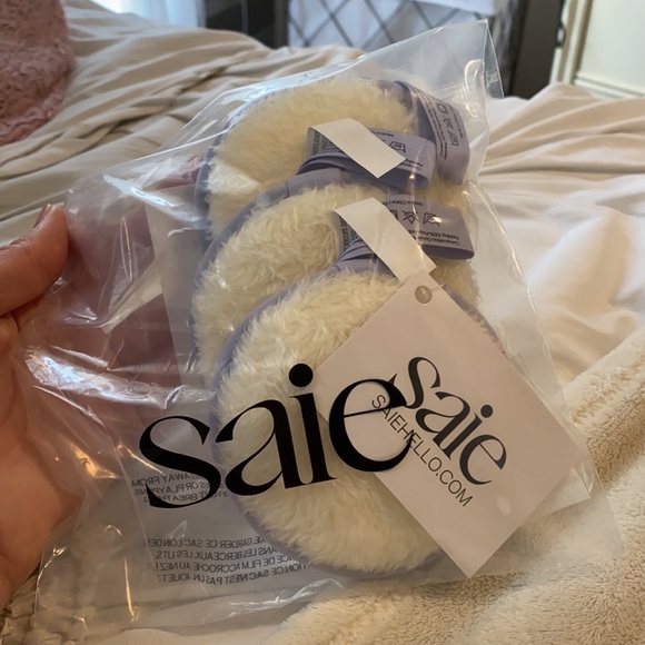 SAIE Reusable Beauty Rounds - Picture 2 of 2